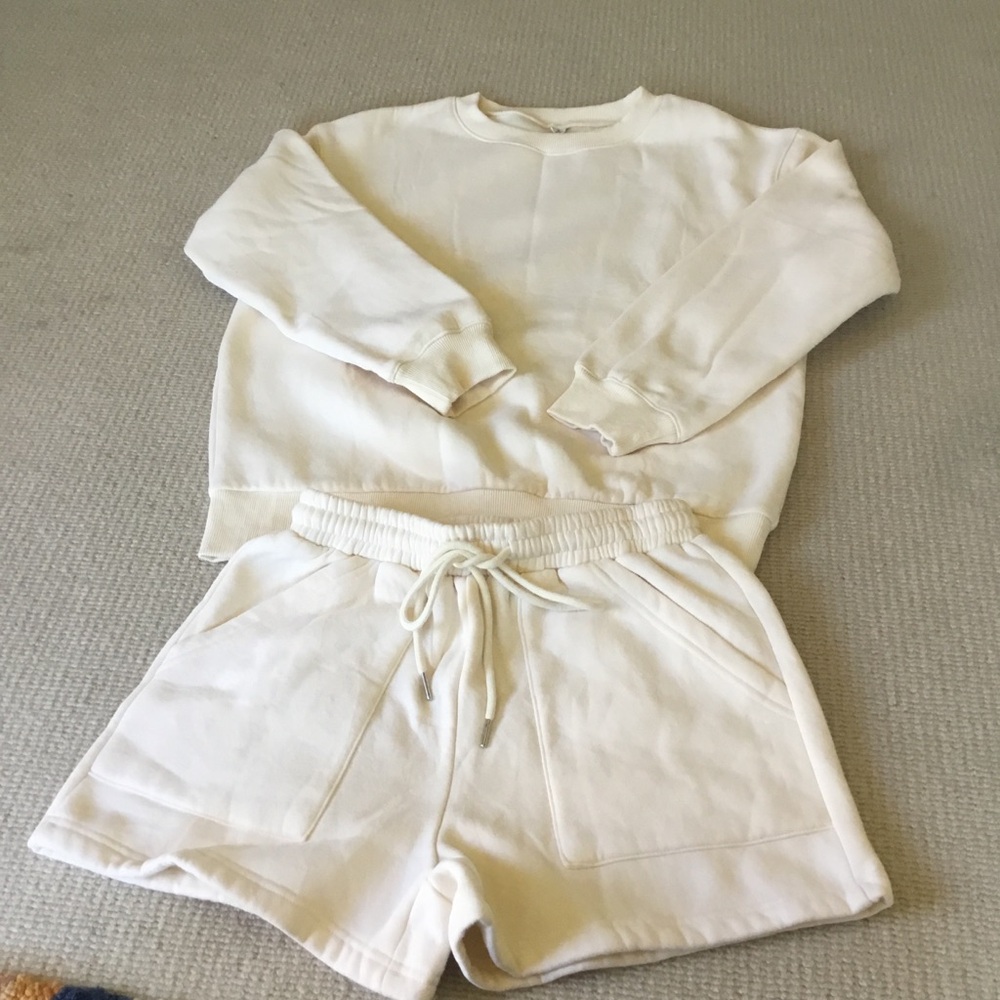Woman’s  Neutral Cream Sweatshirt & Drawstring Shorts Set